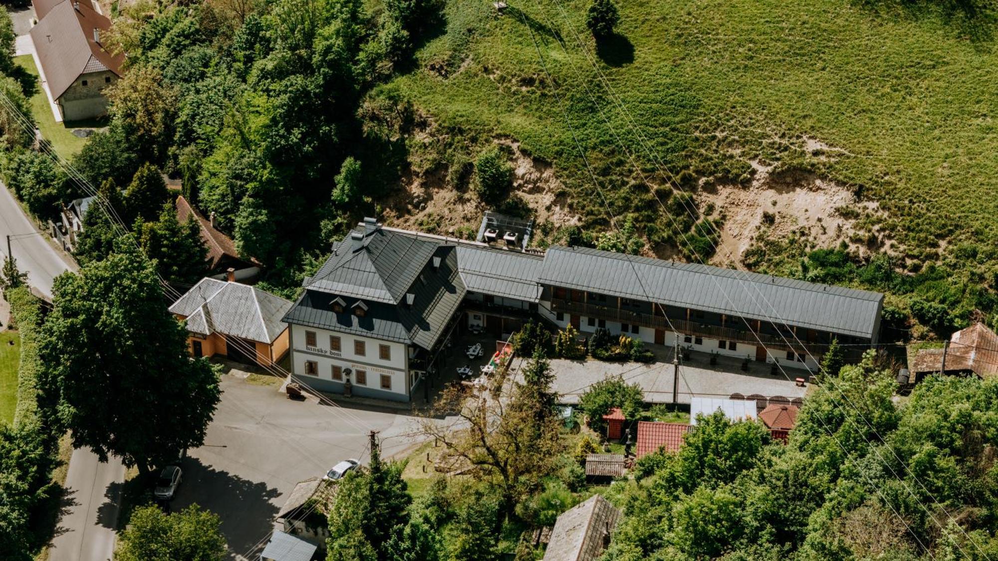 Penzion Bansky Dom Banská Štiavnica Exteriör bild
